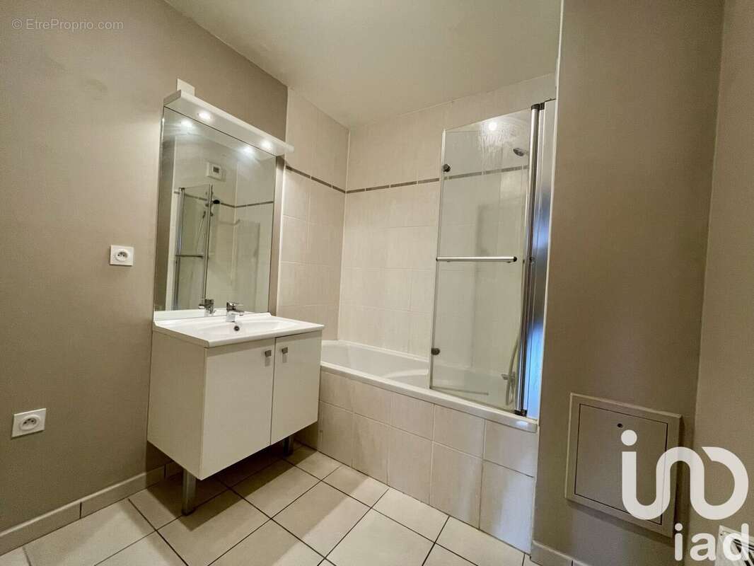 Photo 9 - Appartement à LE PETIT-QUEVILLY