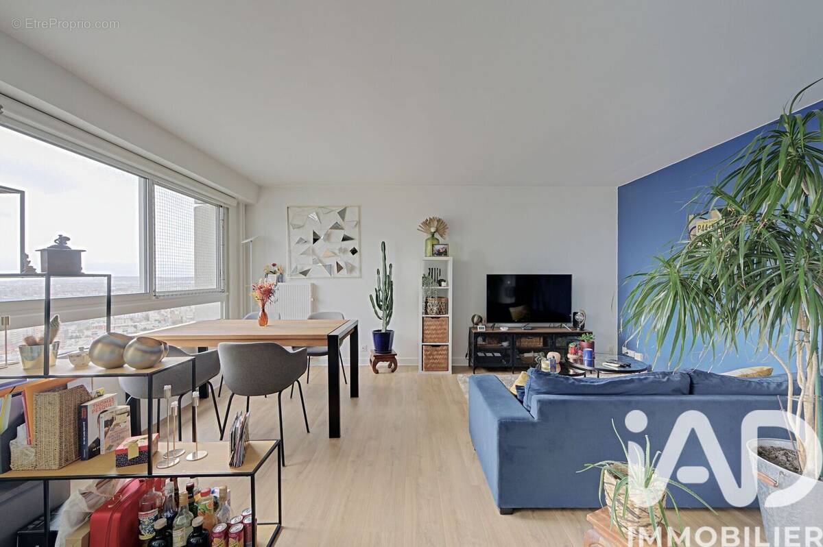 Photo 1 - Appartement à COURBEVOIE