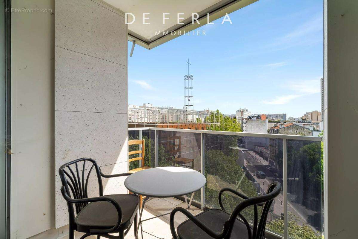 Appartement 3/4 pièces en excellent état avec balcon et vue dégagée - Paris XV - photo 4