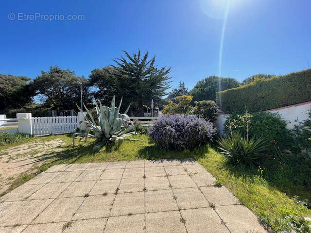 Maison à L&#039;EPINE