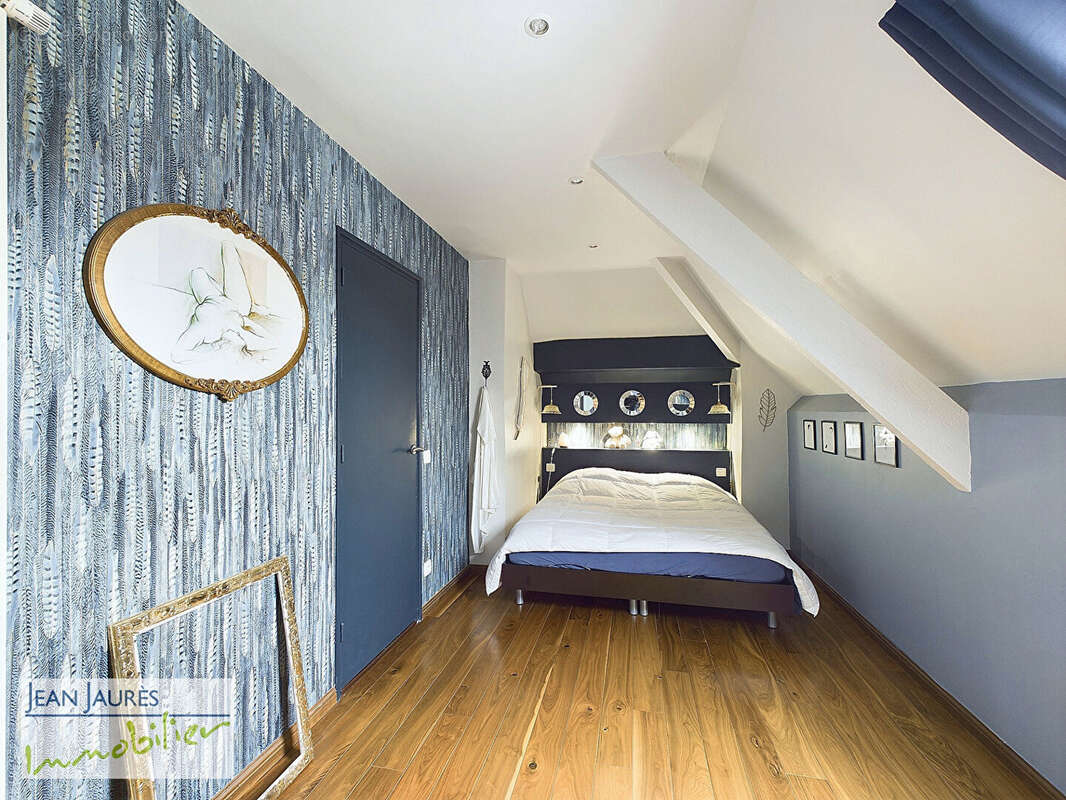 Maison à LA RIVIERE-DE-CORPS