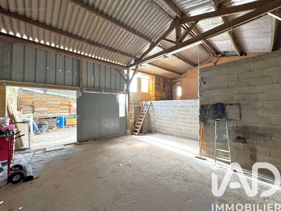 Photo 3 - Maison à FONTENAY-LE-COMTE