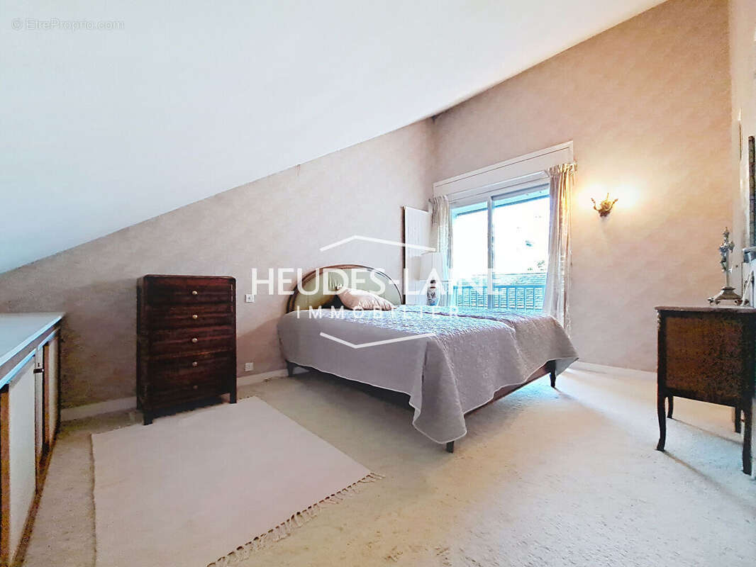 Maison à SAINT-PAIR-SUR-MER