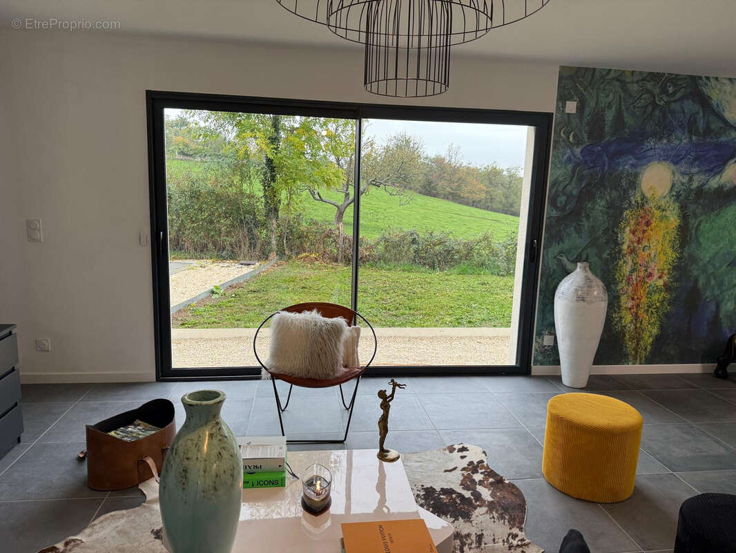 Maison à SAINT-JUST-SAINT-RAMBERT