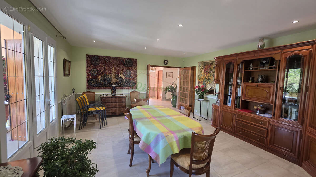 Maison à GALARGUES