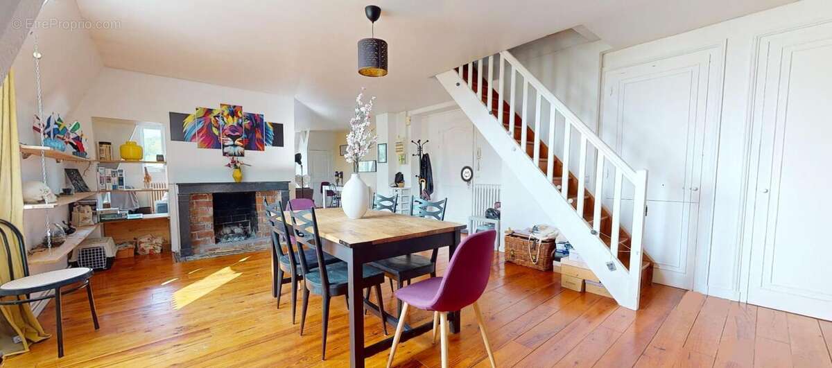 Appartement à LE HOULME