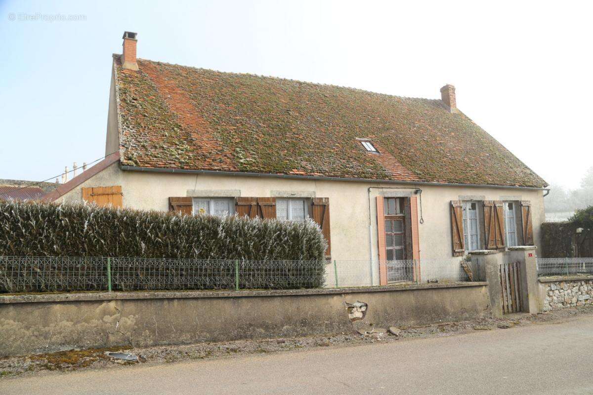 Maison à SAVILLY