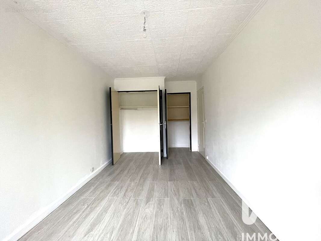 Photo 9 - Appartement à SAINT-FARGEAU-PONTHIERRY