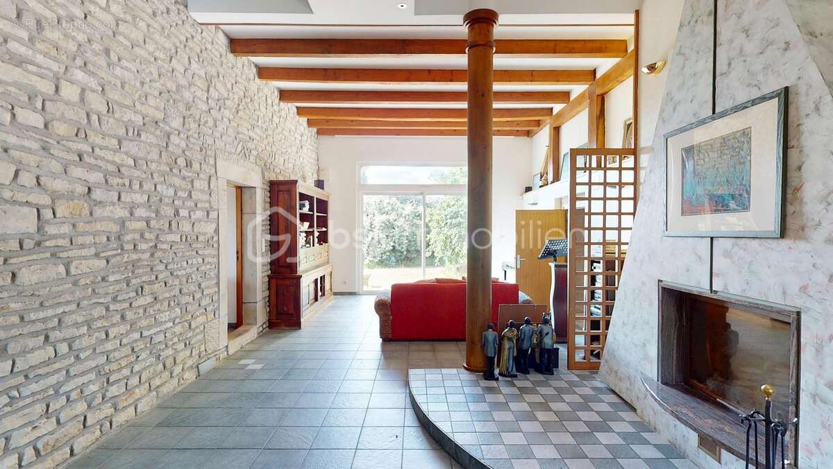 Maison à FOUGEROLLES