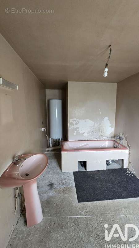 Maison 69 m² à Margerie-Hancourt  - photo 8