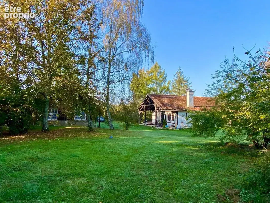 Maison à VILLENEUVE-DE-MARSAN