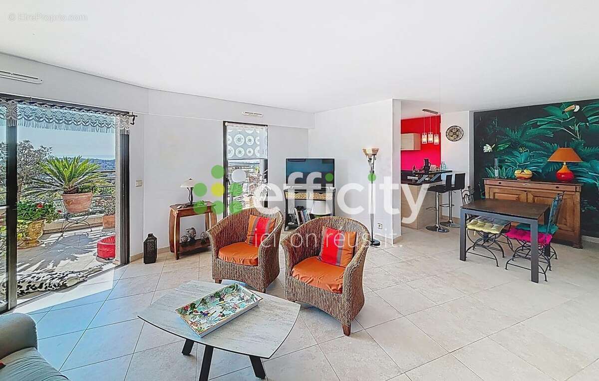 Appartement à SAINT-RAPHAEL