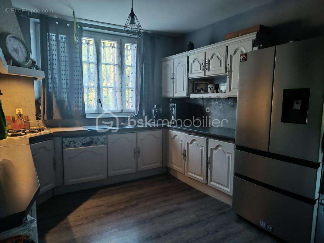 Maison à CHEF-BOUTONNE