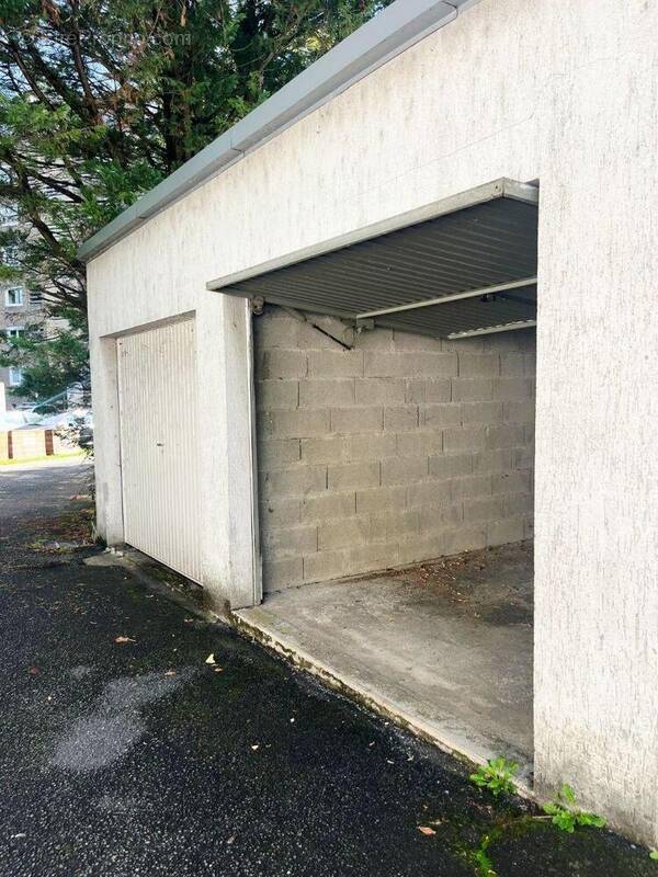 Parking à MACON