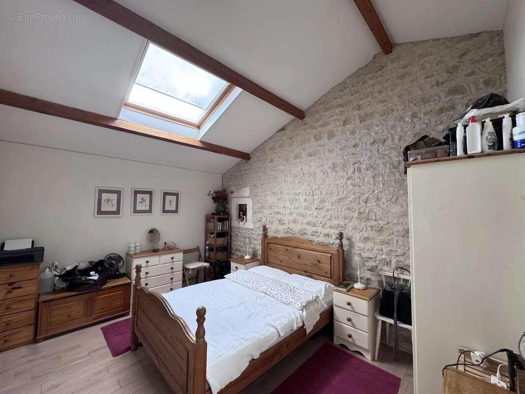 Maison à GENAC