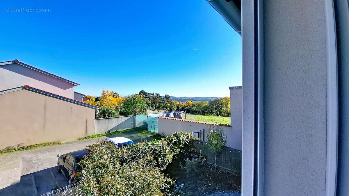 Appartement à IRIGNY