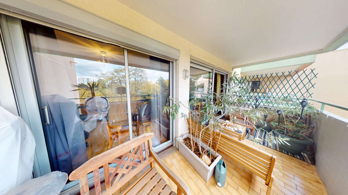 Appartement à ECHIROLLES