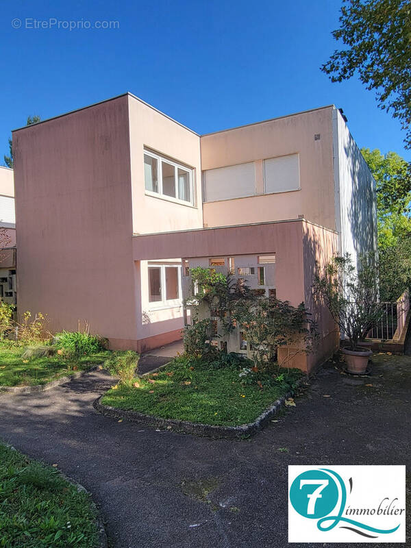 Compromis entre Maison et Appart - Appartement à BESANCON