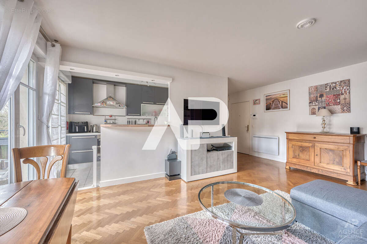 Appartement à RUEIL-MALMAISON