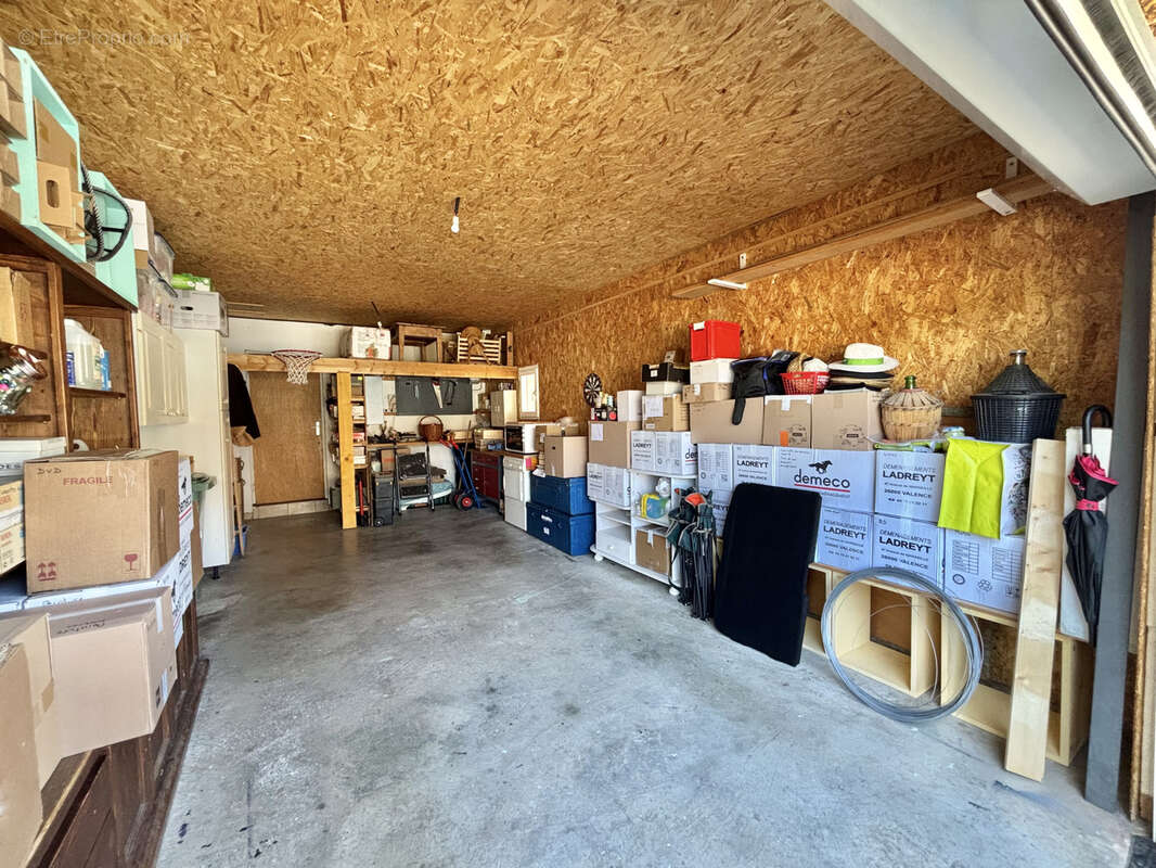 Maison à PORTES-LES-VALENCE