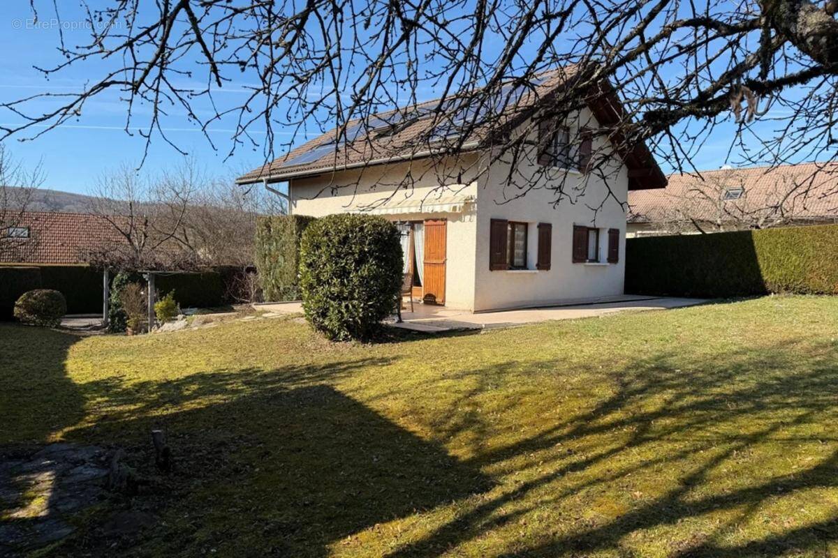 Maison à POISY