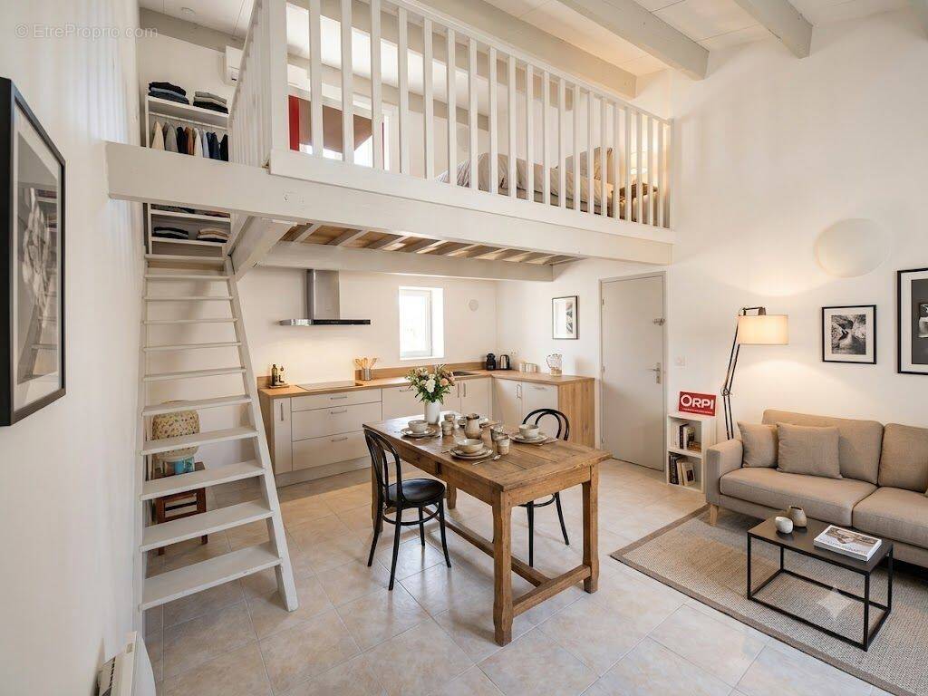 Appartement à PEZENAS