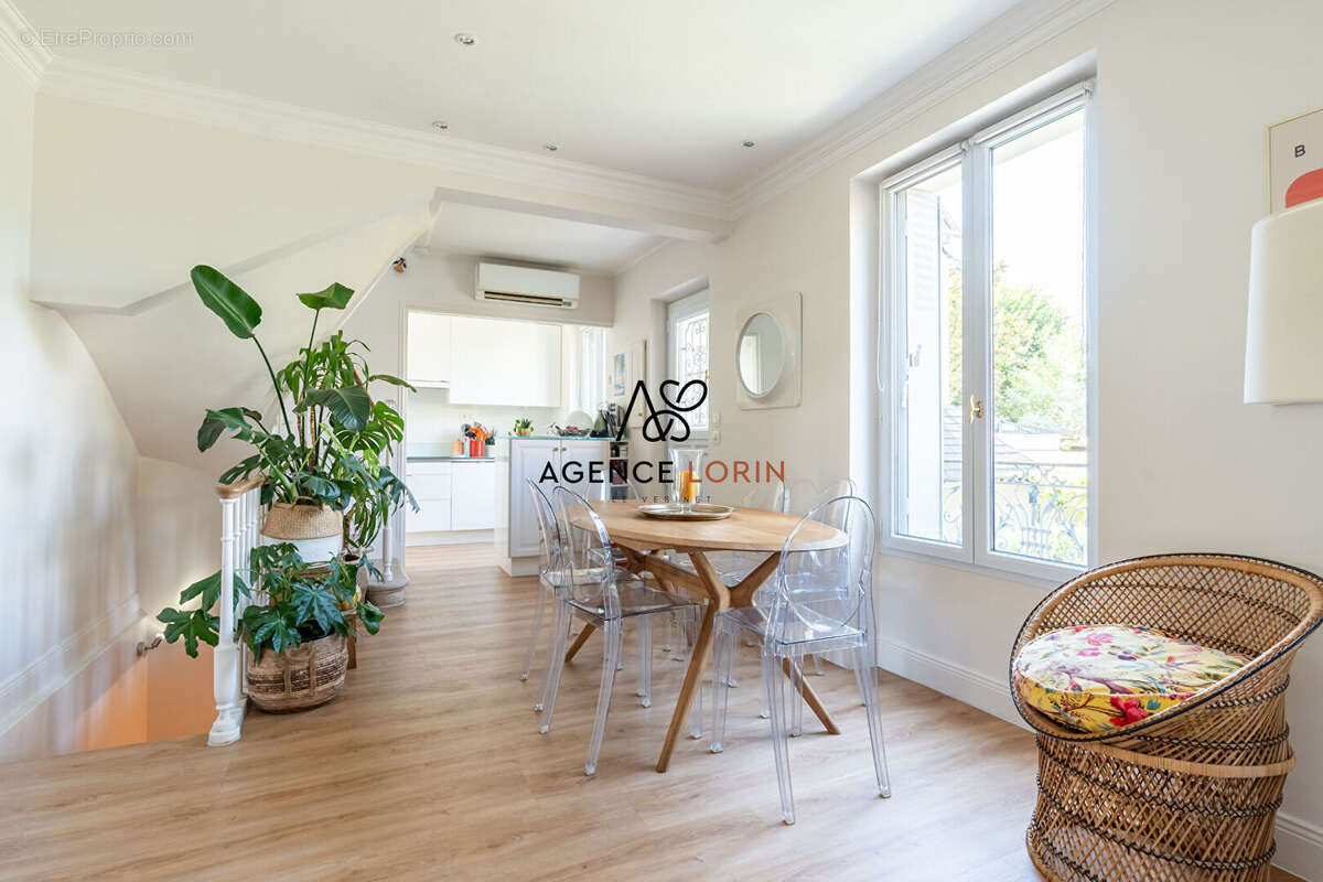 Maison à LE VESINET