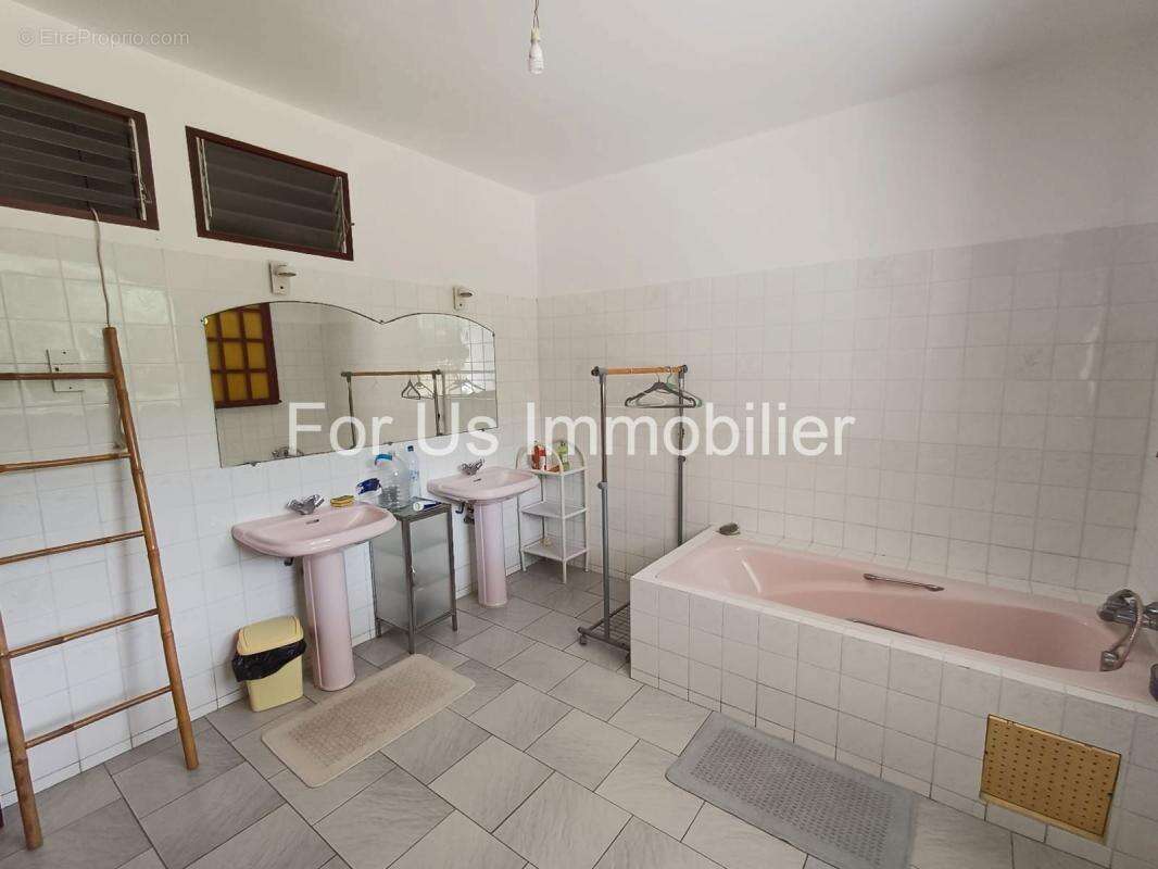 Maison à SAINTE-ANNE