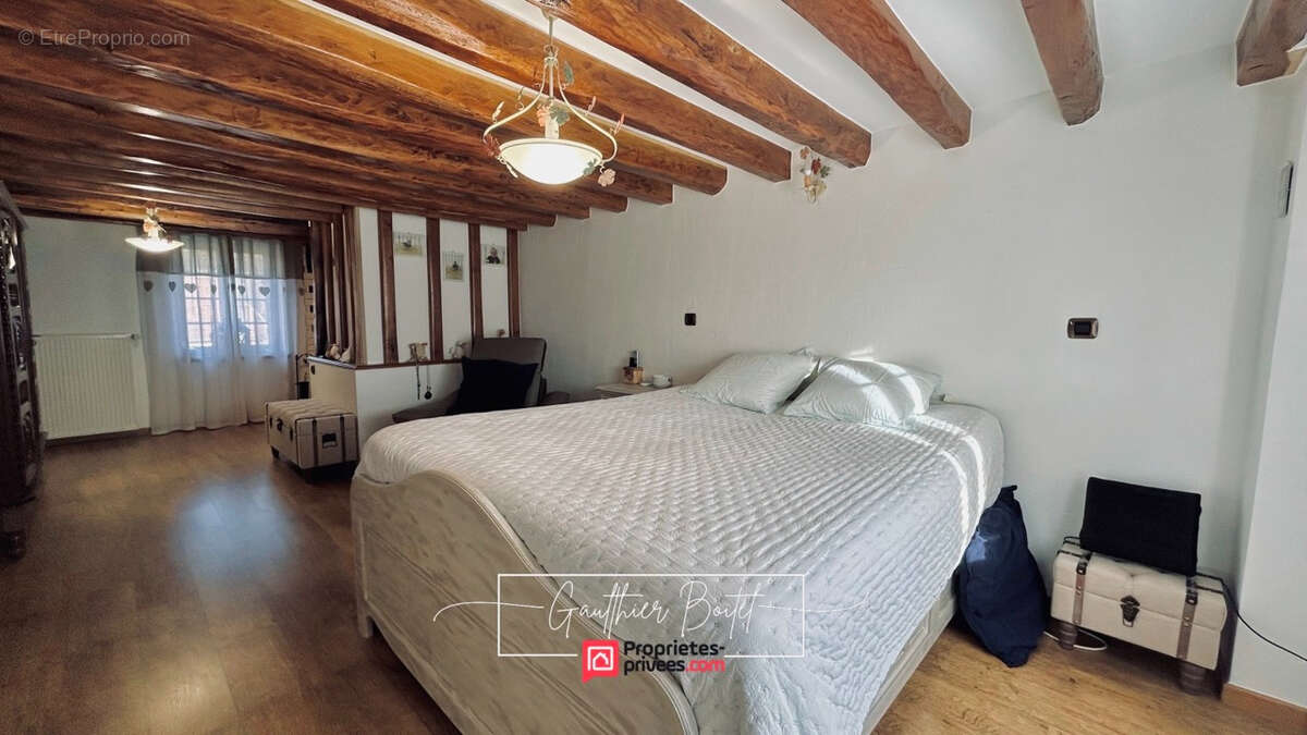 Maison à COULOMMIERS