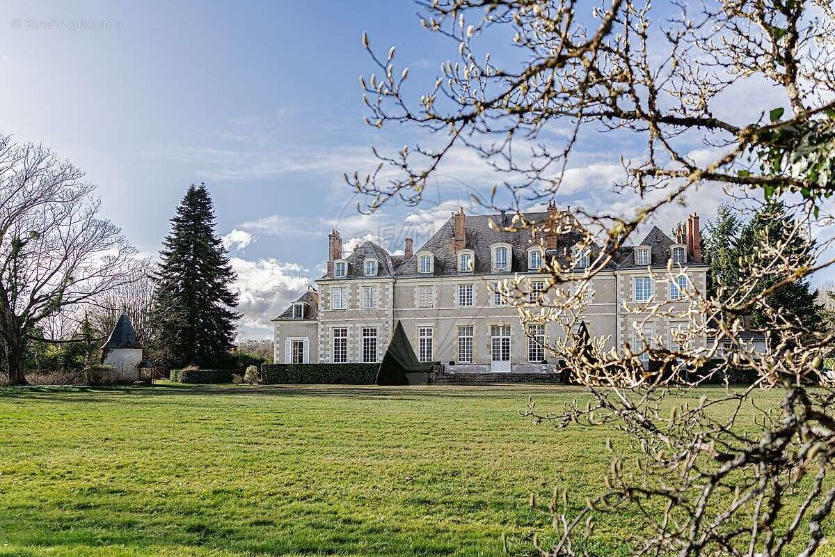 Appartement à CHECY