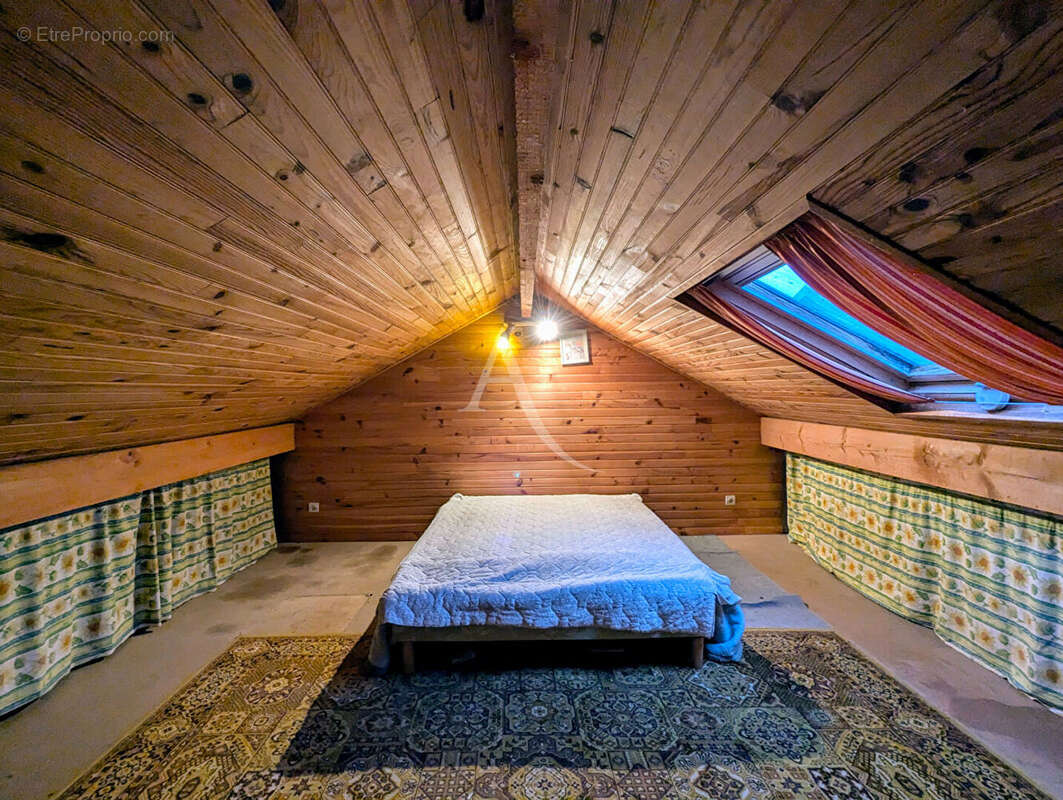 Maison à VAIRES-SUR-MARNE