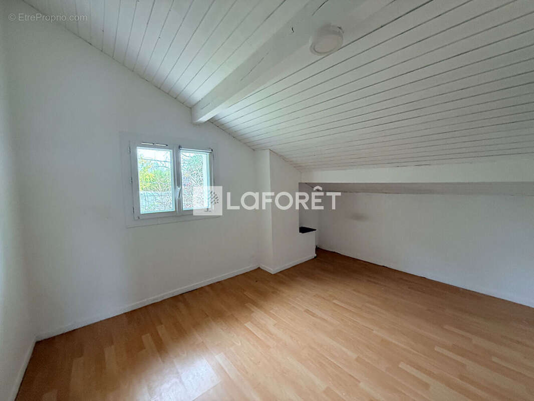 Maison à SAINT-MEDARD-EN-JALLES