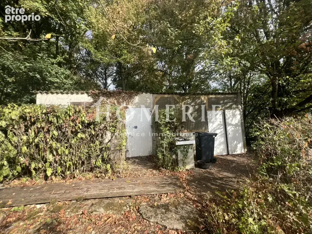 Lumineuse maison avec son terrain de 4000m2 - photo 18