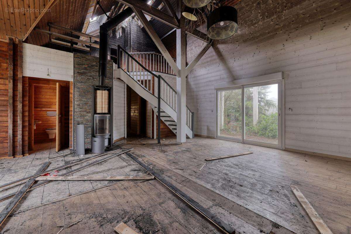 Maison à LA GACILLY