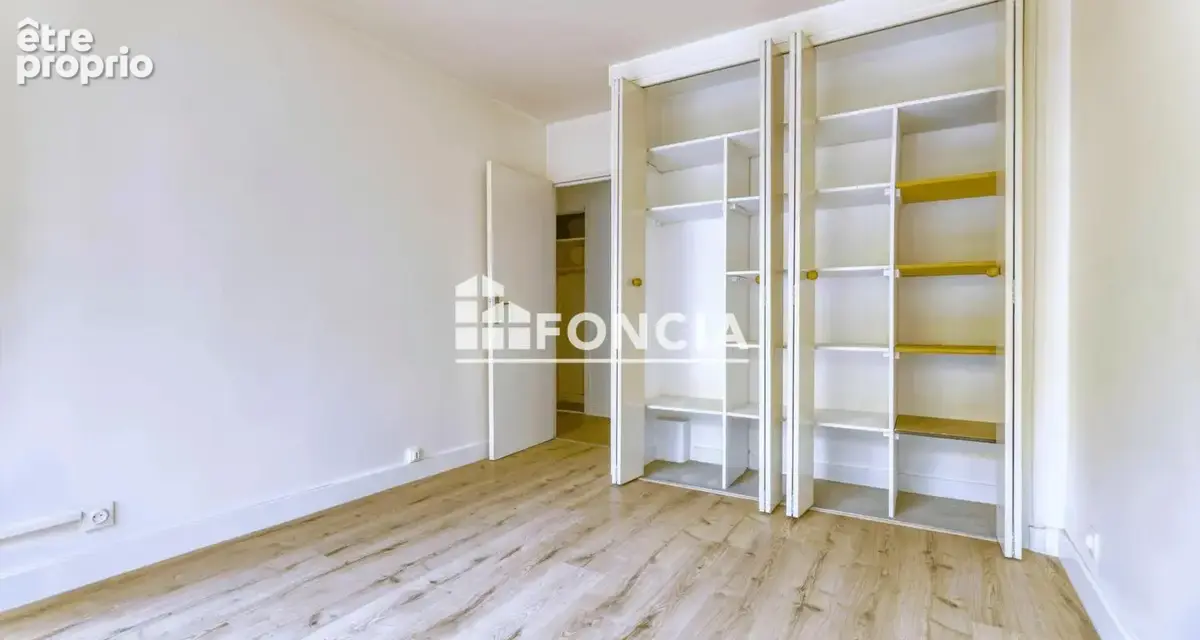 VERRIÈRES-LE-BUISSON – Résidence Les Gros Chênes Charmant 2 pièces de 60 m² avec jardin privatif de 53 m² - photo 7
