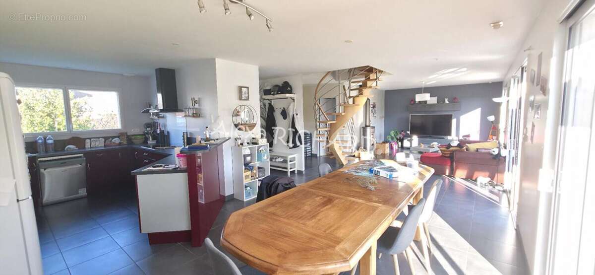 Maison a vendre  propriété d'exception  dpe classe a - photo 5