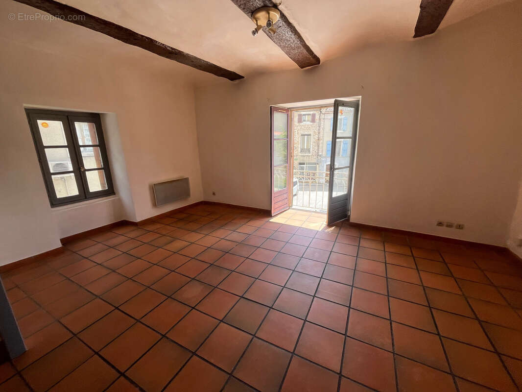 Appartement à GANGES