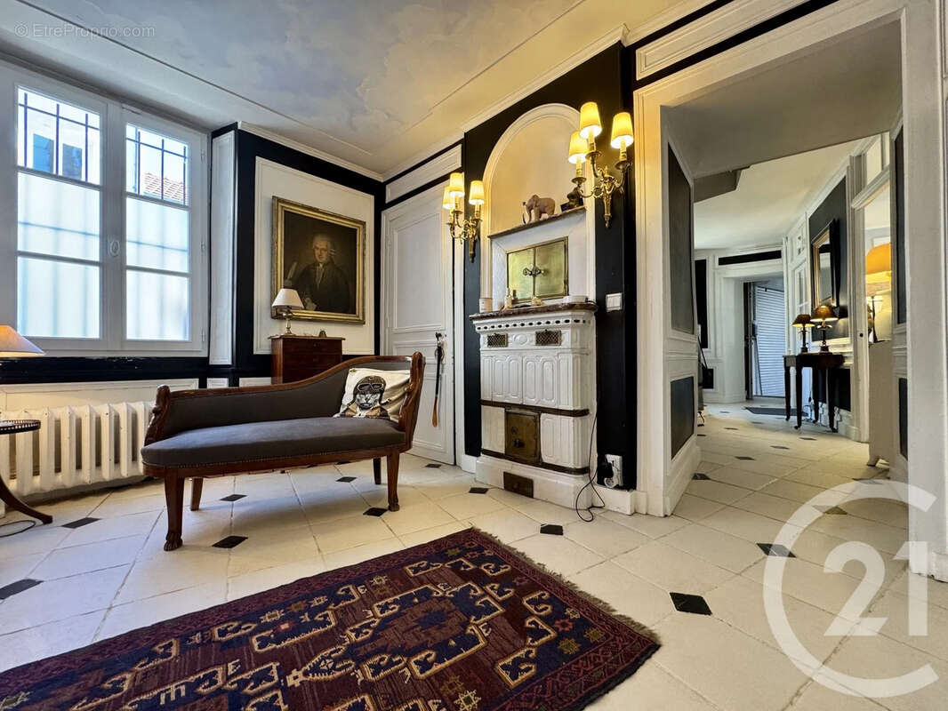 Maison 293 m² à Fontainebleau  - photo 8