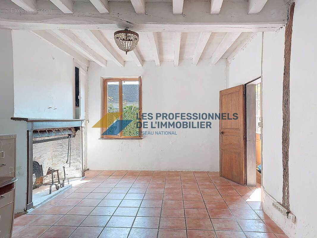 Maison à SAINT-GERMAIN-DES-PRES