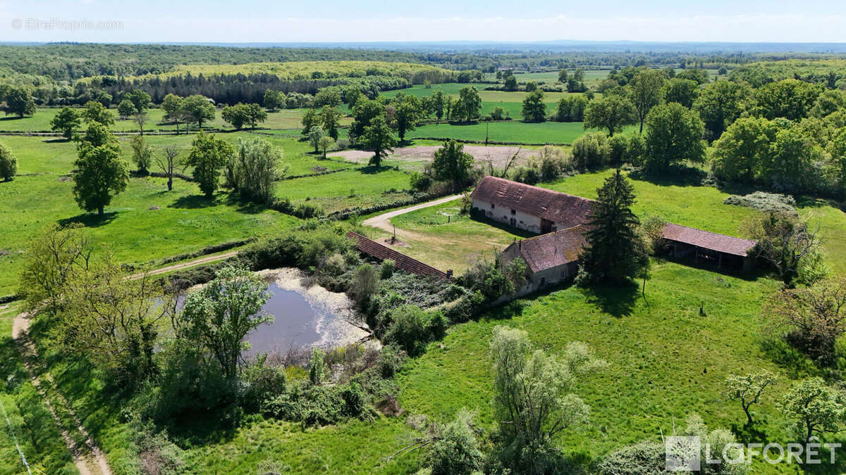 Maison à AUROUER
