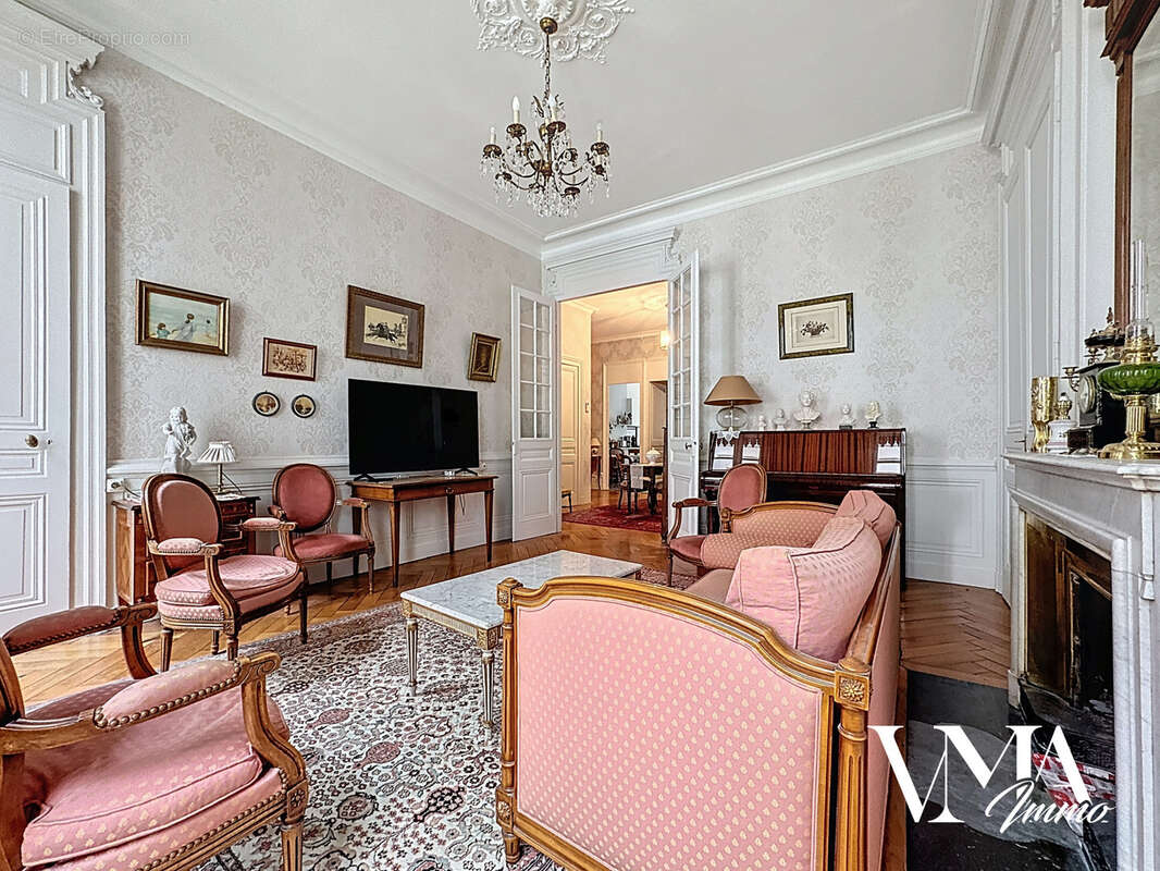 Appartement à LYON-6E