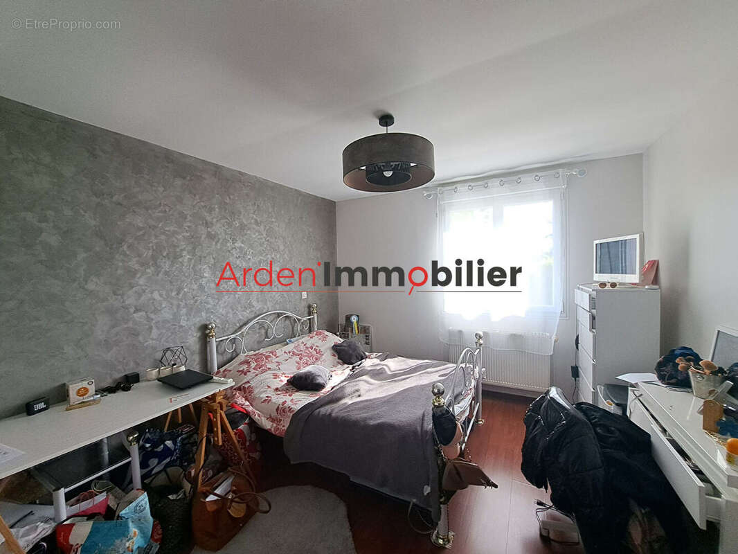 Maison spacieuse à vendre à Corny Macheromenil - photo 6