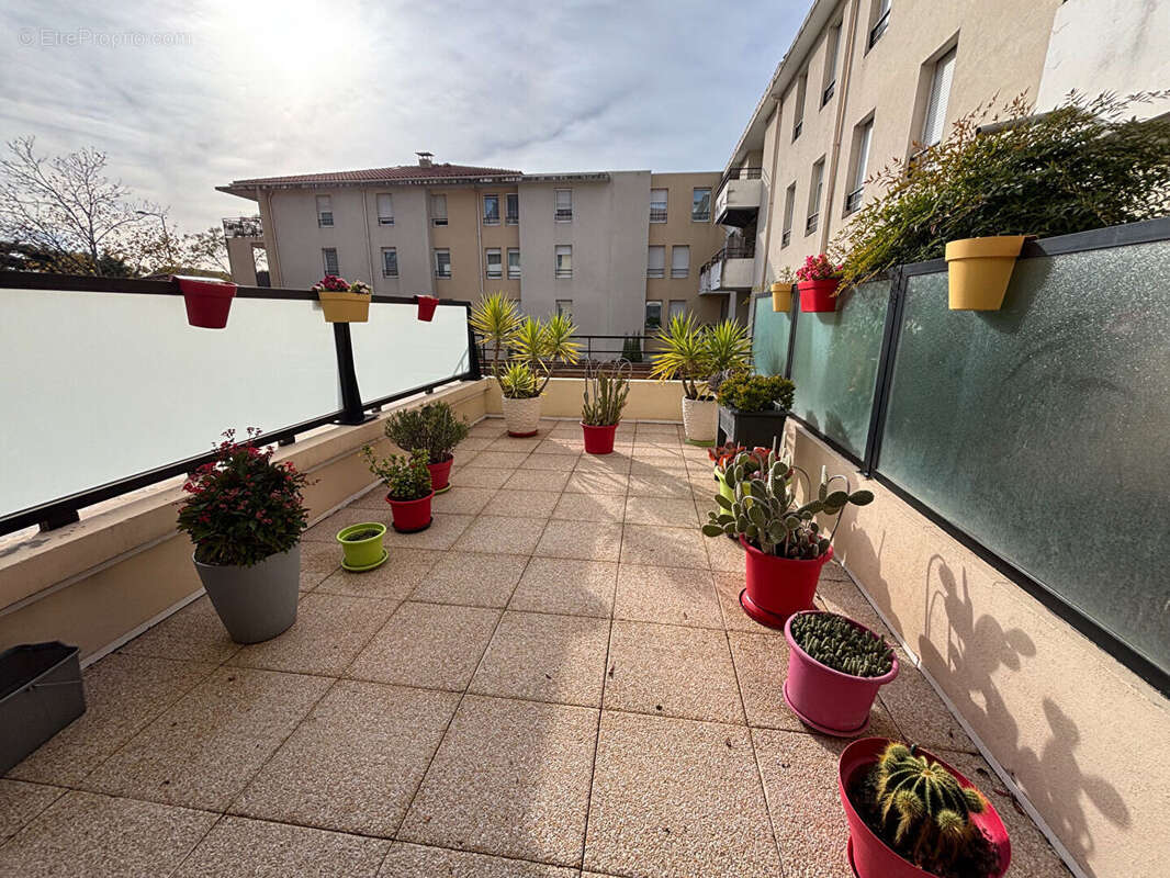 Appartement à MARSEILLE-12E