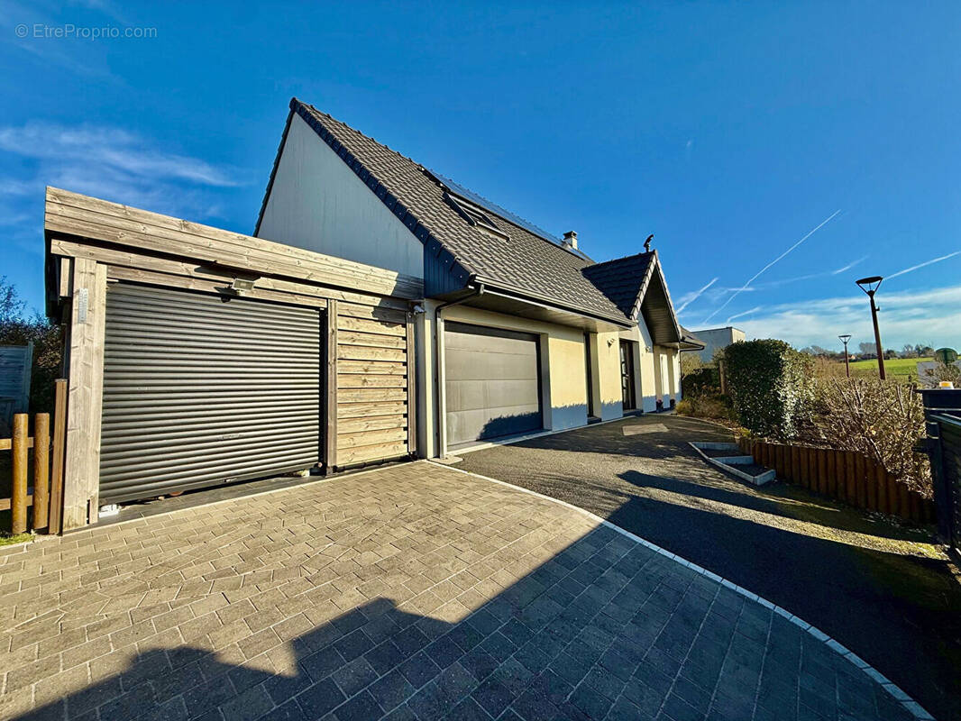 Maison à BEUVREQUEN