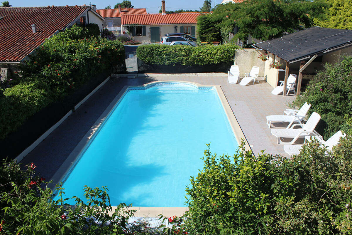 Maison Principale et 4 gîtes - photo 2
