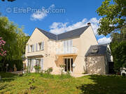 Maison à BUSSY-SAINT-GEORGES