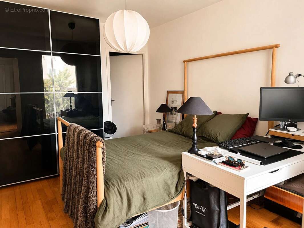 Appartement à BOIS-COLOMBES
