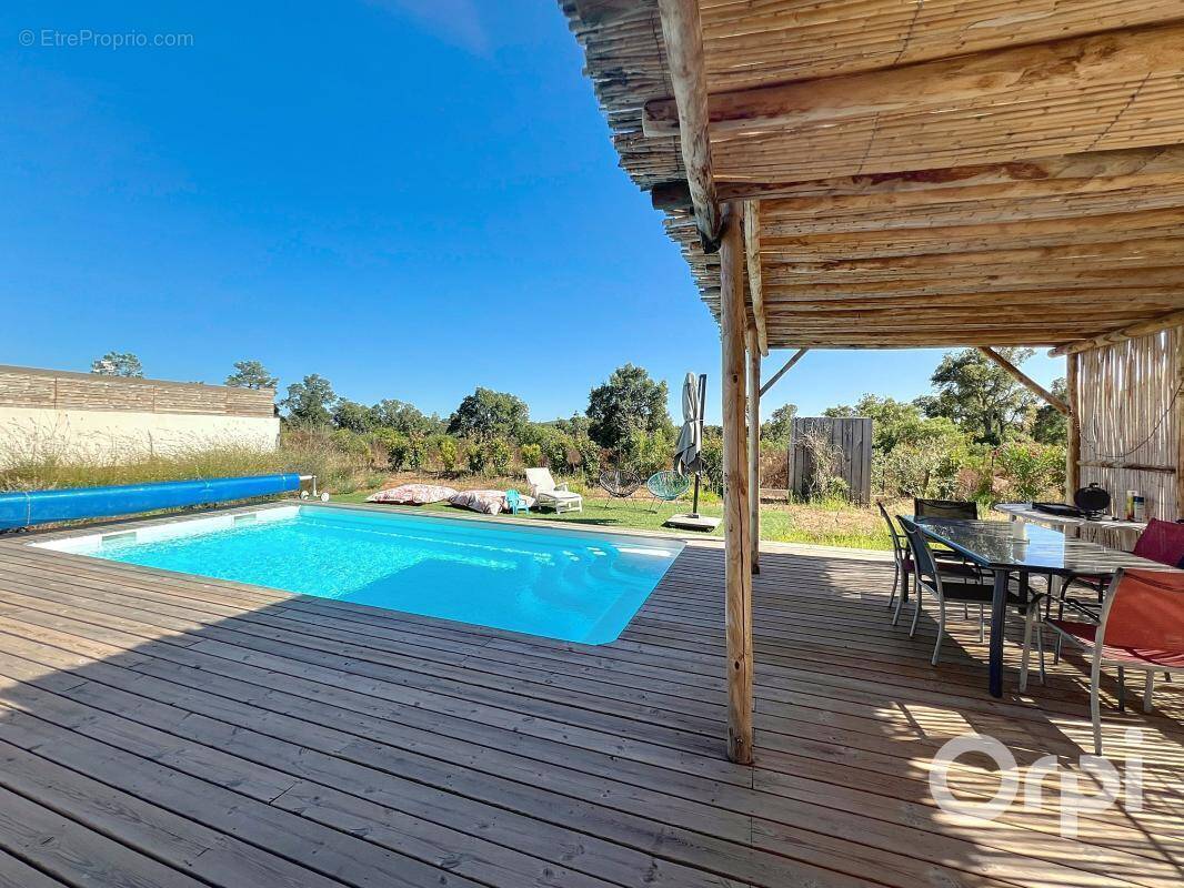 Maison à PORTO-VECCHIO