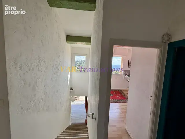 Propriété avec pleine vue mer, piscine et appartement indépendant, - photo 10