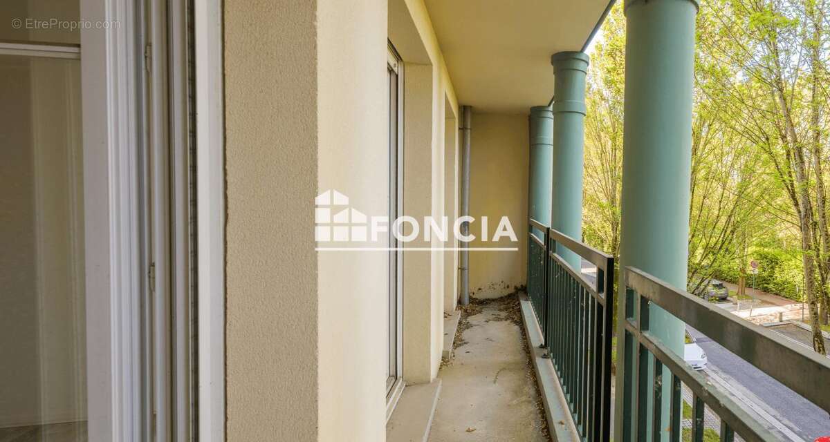 Appartement à SERRIS